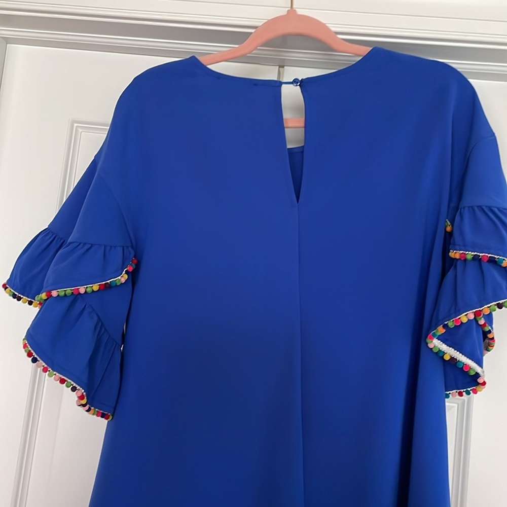 VeryJ Ruffled Sleeve Shift Dress - Picture 4 of 10